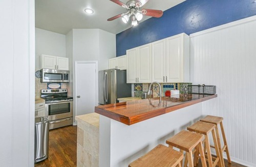 Galveston House | OCEAN VIEWS! Steps away from the sand!