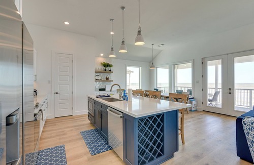 Terramar Beach Cottage | Ocean Views, Steps to Sand! Coastal Galveston Gem