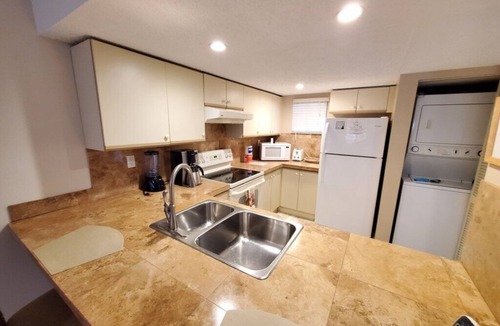 Butler Beach Condo | Ocean Village Club O25: 2BR Beachfront Condo with Pool & Gym