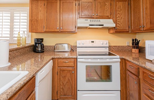 St. Augustine Beach Condo | Ocean Villas #42 Ocean view pet friendly condo