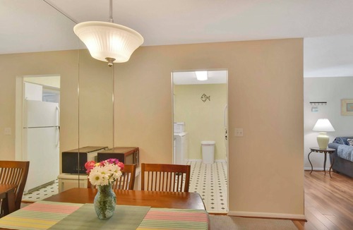 Demere Park Condo | Ocean Walk Heated Pool + Lake Views Walk to Pier Village