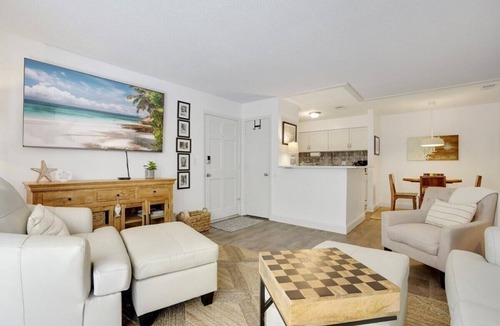 Demere Park Condo | Ocean Walk T12 in St Simons Island