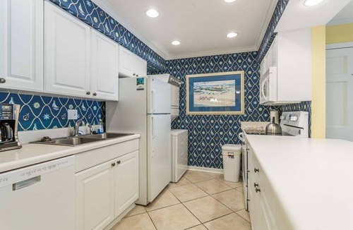 Demere Park House | Ocean Walk Condo L14