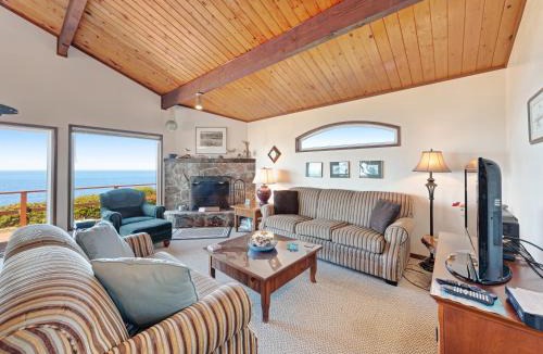 Gleneden Beach House | Ocean Waves