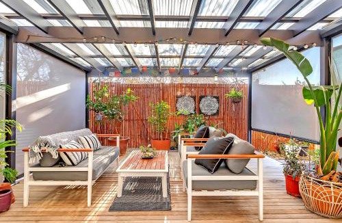 Port Noarlunga South House | Oceana Haven - Beachside Serenity and Modern Comfort