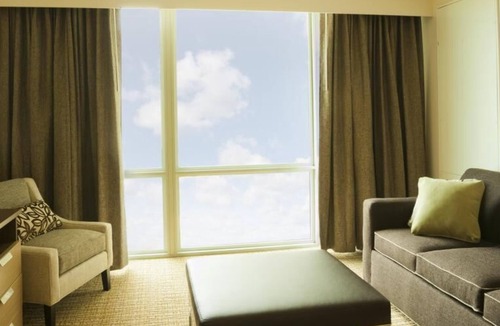 Northeast Virginia Beach Resort | OceanAire Resort Best Location on Va Beach