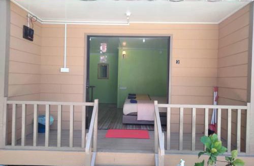 Pulau Perhentian Kecil Hotel | OCEANBOYS INN