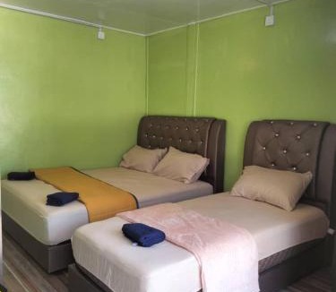 Pulau Perhentian Kecil Hotel | OCEANBOYS INN