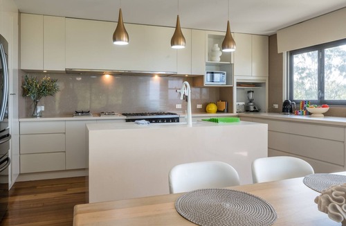 Coolum Beach House | Oceancrest Coolum Hideaway with Pool