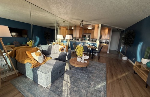 South Redondo Apartment | Oceanfront 1 BR Oasis w/Parking & Heated Pool