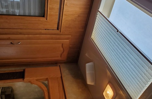 Cape Breton Regional Municipality House | Oceanfront 2 bdrm 5th wheel on private beach