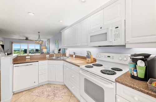 Butler Beach Condo | OCEANFRONT 2 bed/2.5 bath Townhouse! Pool & Tennis