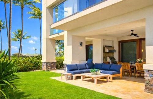 Montage Kapalua Bay Apartment | Oceanfront 3-Bedroom Condo at The Resort at Kapalua Bay Daily Housekeeping Spa and Rental Car Included MON-2204 by KBM