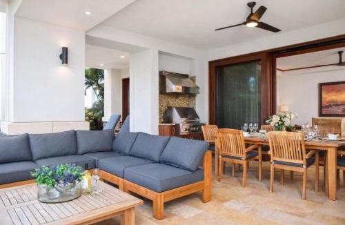 Montage Kapalua Bay Apartment | Oceanfront 3-Bedroom Condo at The Resort at Kapalua Bay Daily Housekeeping Spa and Rental Car Included MON-2204 by KBM
