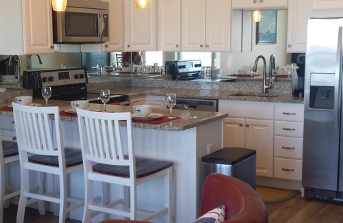 Hampton Condo | Oceanfront - 4th floor - Million dollar view!