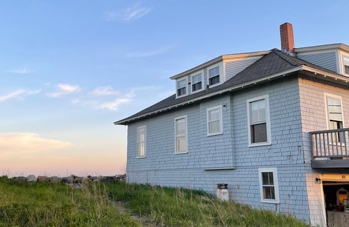 Wells House | Oceanfront 5 Bedroom with STUNNING View