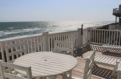 Emerald Isle House | Oceanfront 5BR Escape with Private Pool & Boardwalk