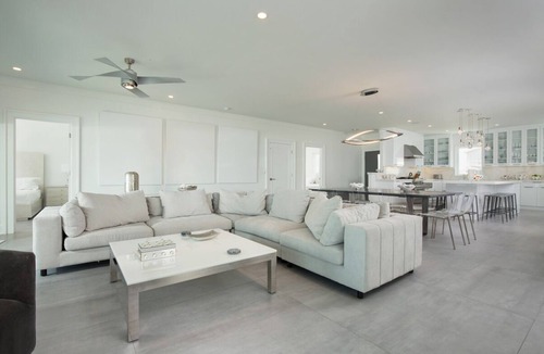 Garden City House | Oceanfront 6 BR Beach House in Garden City! Susan's Oasis