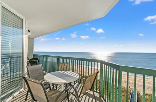 Ocean Drive Condo | Oceanfront 7th Floor, AshWorth, Lazy River, Pools | AshWorth - 707