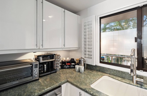 Maalaea Condo | Oceanfront AC W/D Desk Central Maui
