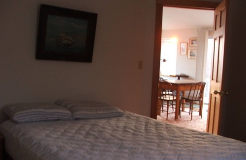 Deer Isle Apartment | Oceanfront apartment with private beach!