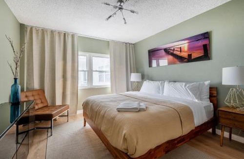 South Patrick Shores Apartment | Oceanfront Beach House, Satellite Beach