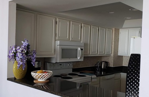 South Harbor Island Condo | Oceanfront condo with amazing sunset views 2 bdrm 2 bath condo