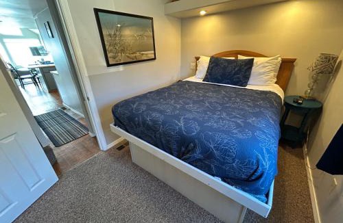 Smith River House | Oceanfront Cabin 6 w Jacuzzi &Awe-Inspiring View