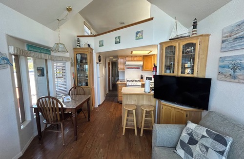 Smith River Cabin | Oceanfront Cabin 9 with Private Jacuzzi & Awesome Views