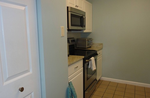 Old Orchard Beach Condo | Oceanfront condo Seawatch unit 205