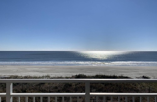 Ocean Isle Beach Condo | Oceanfront Condo 2BR direct beach access + pool nSummer opening: 7/25-8/1