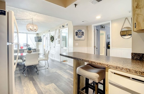 New Smyrna Beach Condo | Oceanfront Condo with Pool, BBQ & Steps from Flagler Ave