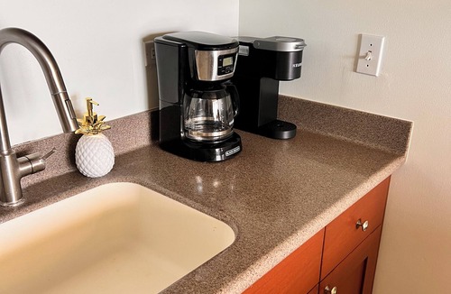 Punaluu Apartment | Oceanfront condo off the beaten path! MIN 30 DAYS