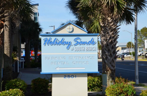 Myrtle Beach Condo | OCEANFRONT CONDO - UNIT #609. All the comforts and coziness of home!