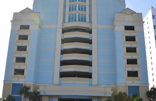 Myrtle Beach Condo | OCEANFRONT CONDO - UNIT #609. All the comforts and coziness of home!