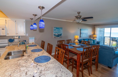 Surfside Beach Condo | Oceanfront Condo in Surfside Beach w/Pool & Beach Access