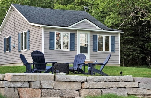Milbridge Cottage | Oceanfront Cottage Firepit + Beach Near Acadia & Bar Harbor