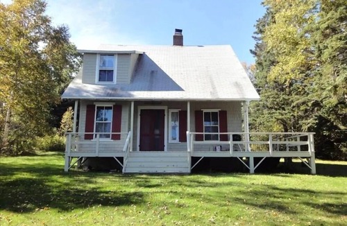 Brooklin Cottage | Oceanfront Cottage on Blue Hill Bay