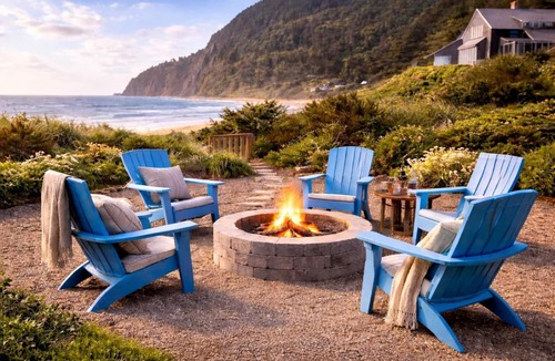 Neahkahnie Beach Cottage | Oceanfront Cottage on Manzanita Beach | Private Beach Access & Fire Pit