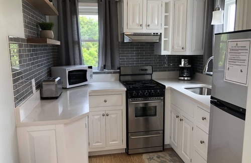 East Sandwich Cottage | Oceanfront Cottage on private beach!