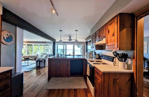 Gouldsboro House | Oceanfront Cottage with Private Beach & Fire Pit