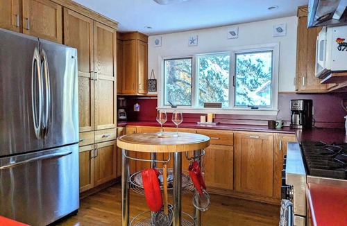 Prospect Harbor House | Oceanfront Cottage with Fire Pit & stunning views