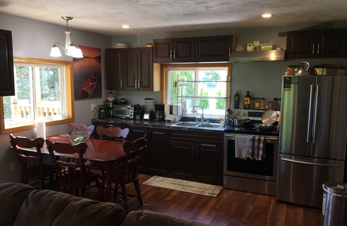 Bayside Cottage | Oceanfront Cozy Cottage Private Beach, Hot Tub, Pool & Boardwalk