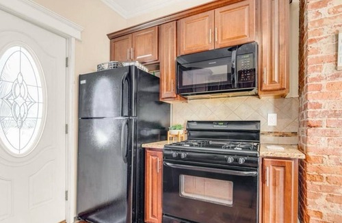 Wall House | Oceanfront Escape | 3BR/2BA w/Views & Parking