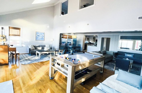 Willoughby Spit House | Oceanfront Escape Private Beach