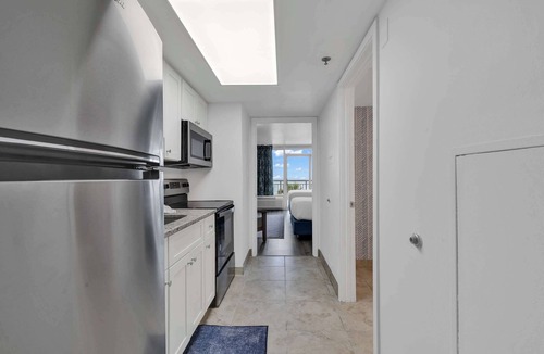 Downtown Myrtle Beach Condo | Oceanfront Family Friendly Condo with Pools