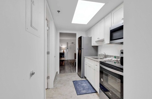 Downtown Myrtle Beach Condo | Oceanfront Family Friendly Condo with Pools