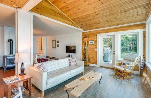 Marlboro House | Oceanfront Frenchman Bay Home: Stunning View!
