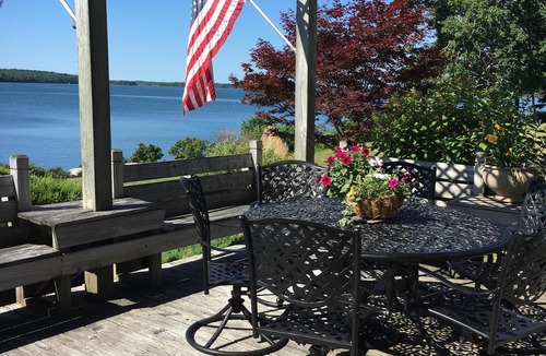 Lamoine House | Oceanfront getaway close to Acadia Nat'l Pk - 1 mi to boat launch