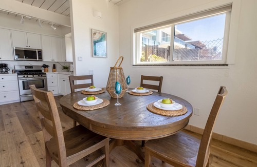 South Oceanside Condo | Oceanfront Getaway with Private Sandy Beach - 1615-1